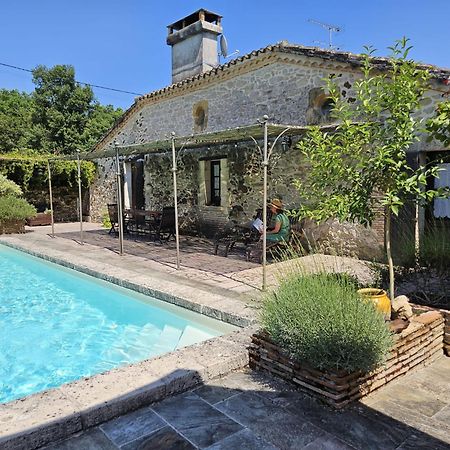 Villa Roulotte Fleur Des Champs Sigalens Exterior foto