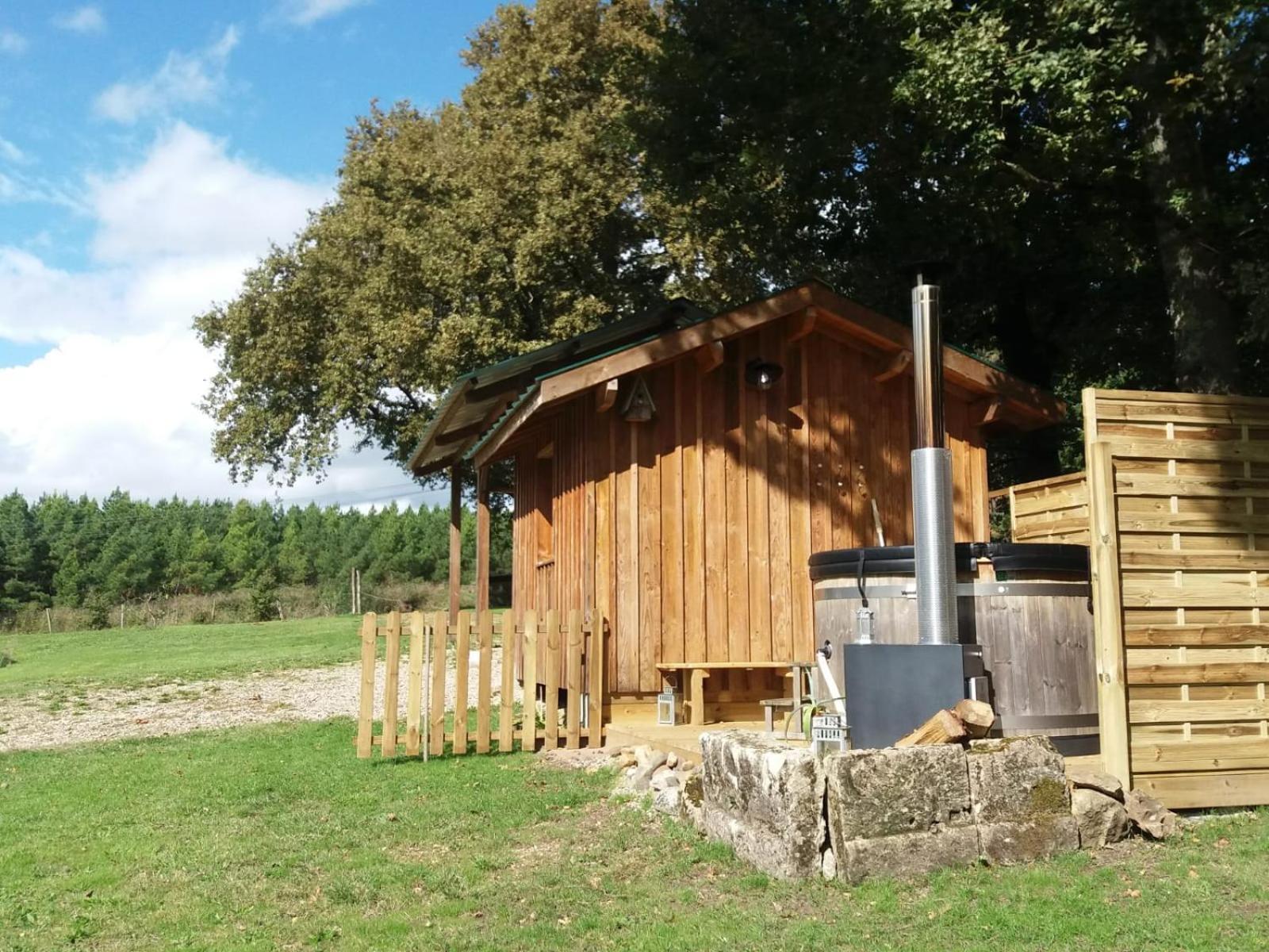 Villa Roulotte Fleur Des Champs Sigalens Exterior foto